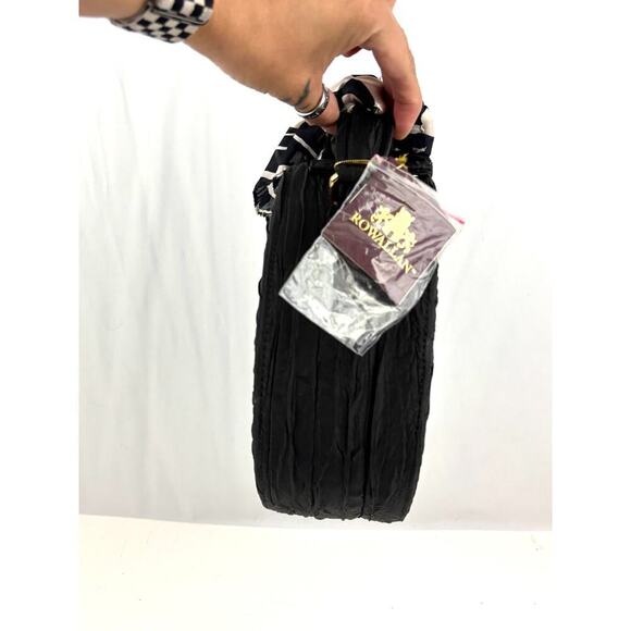 Black Rowallan Scotland Round Silk Jewelry Box Travel Case NWT Compartments - Picture 4 of 16